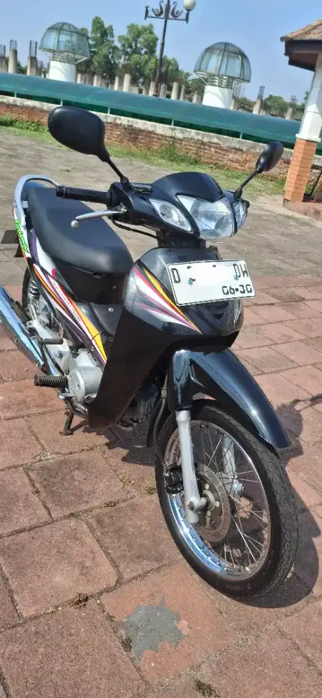 Honda kharisma 125cc (2005)