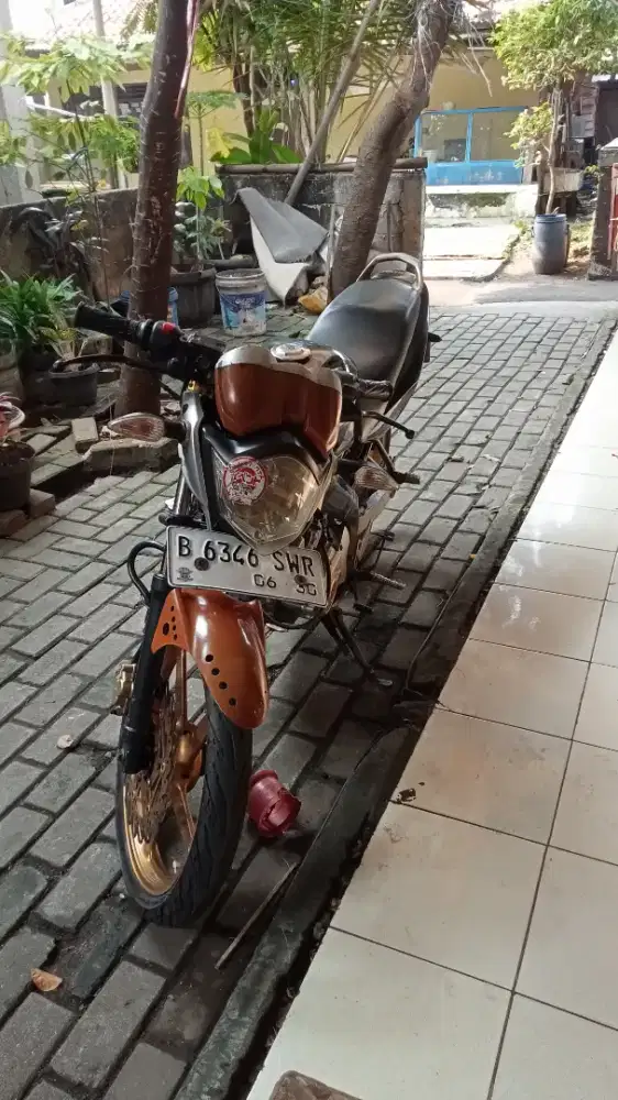 Dijual motor Vixion old standar