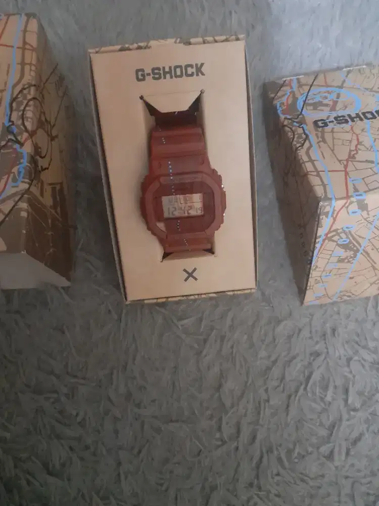 Nama Barang : Casio G-Shock DW-5600SBY -4DR Treasure Hunt Shibuya