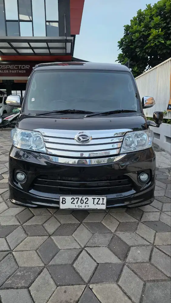Daihatsu Luxio 2018 Bensin
