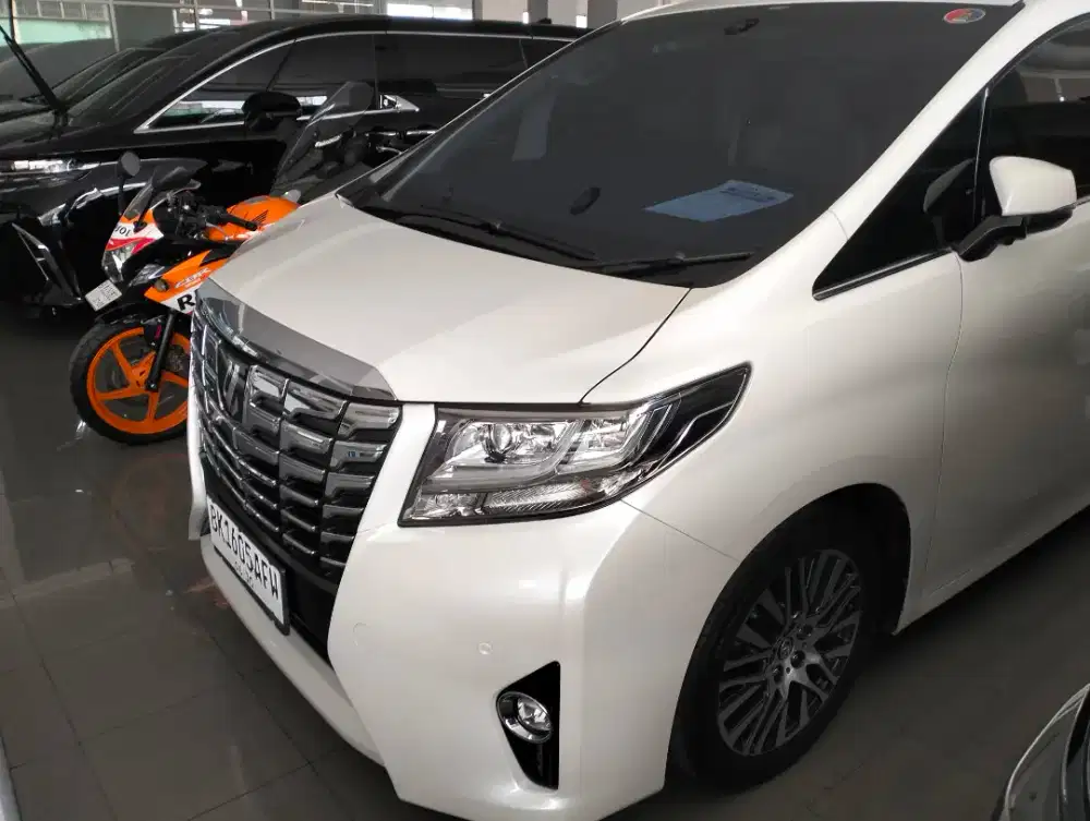 TOYOTA ALPHARD 2.5 GA/T THN 2016
