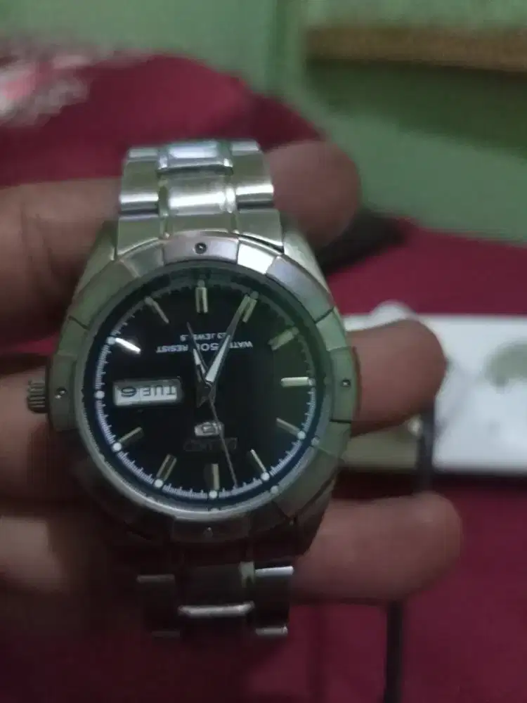 Jam tangan Sekai 5