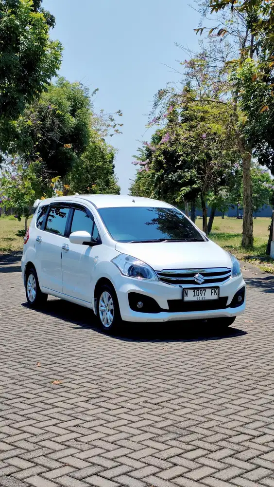 Suzuki Ertiga GL manual tahun 2015 KM 70rban TDP 25jt