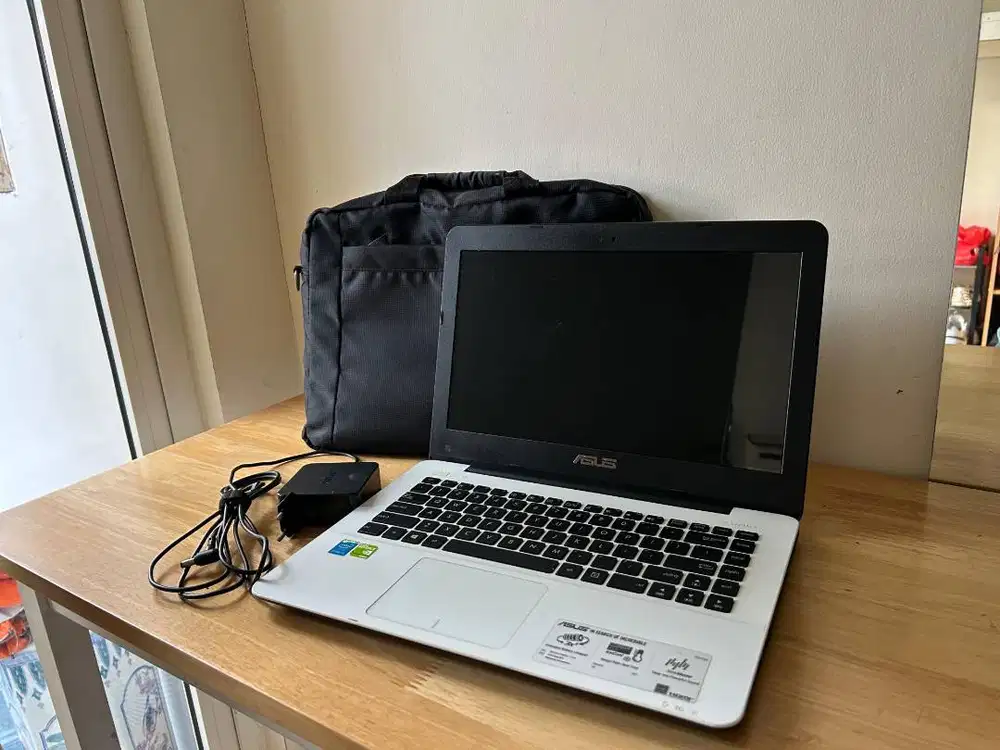 Laptop ASUS A455I