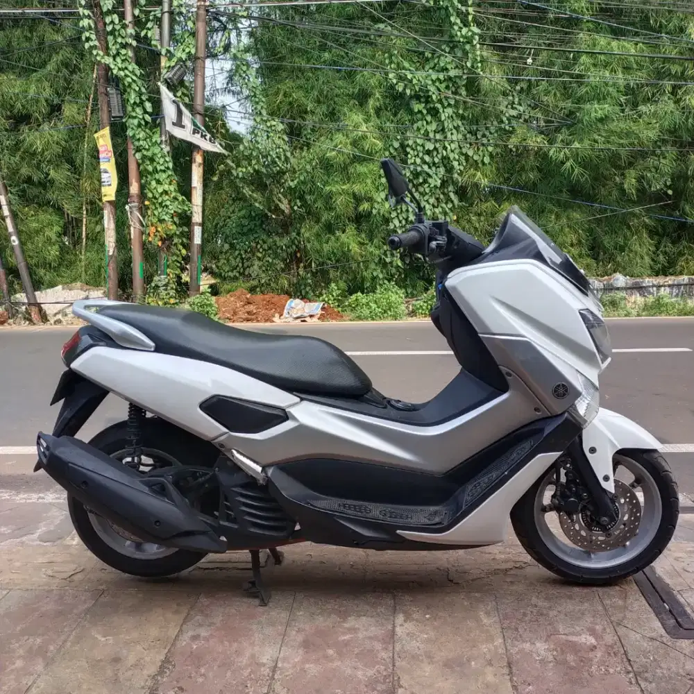 Nmax OLD 2017 Orisinil mesin Aluss lengkap Bagus