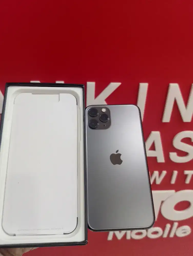 Iphone 11 pro max 256gb mana baru