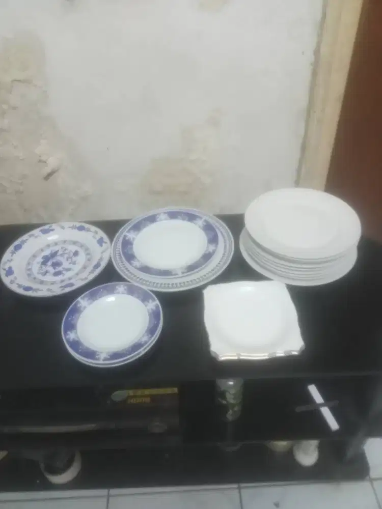 Piring Kue Porclen Jadul,Cepuk Gula Campur Merek .20 Pcs