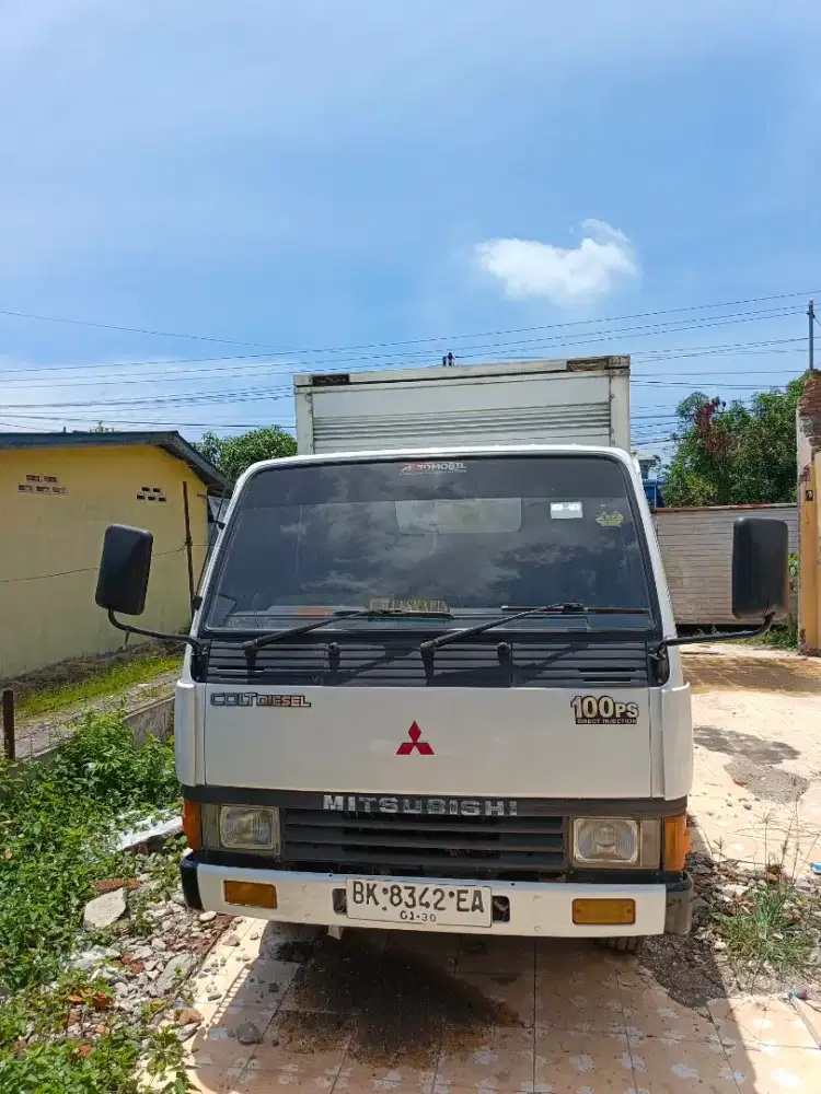 Dijual coltdiesel engkel/4 roda tahun1999