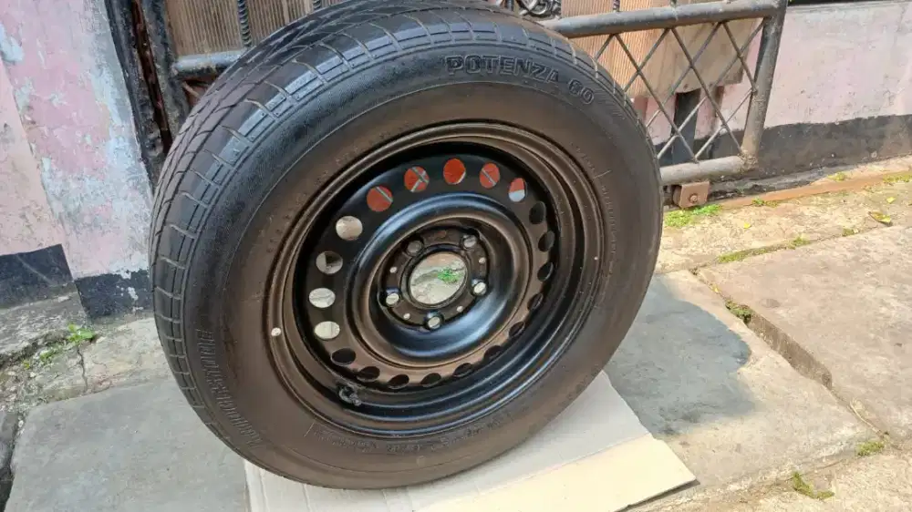 Velg Kaleng BMW R15 Original Paket Ban 205/60