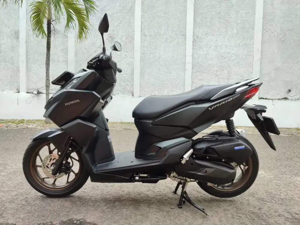VARIO 160 CBS 2025 SEGERR! BE Kodya KM 4000 MULUSS TERAWAT CASH/KREDIT