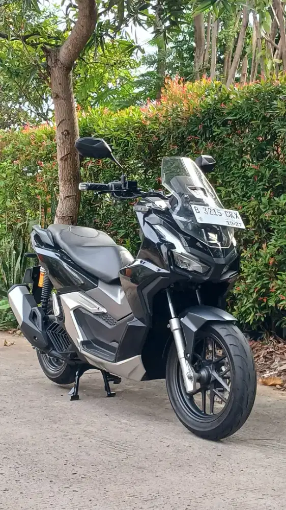 READY Dp 500rb Honda ADV 160 CBS tahun 2022