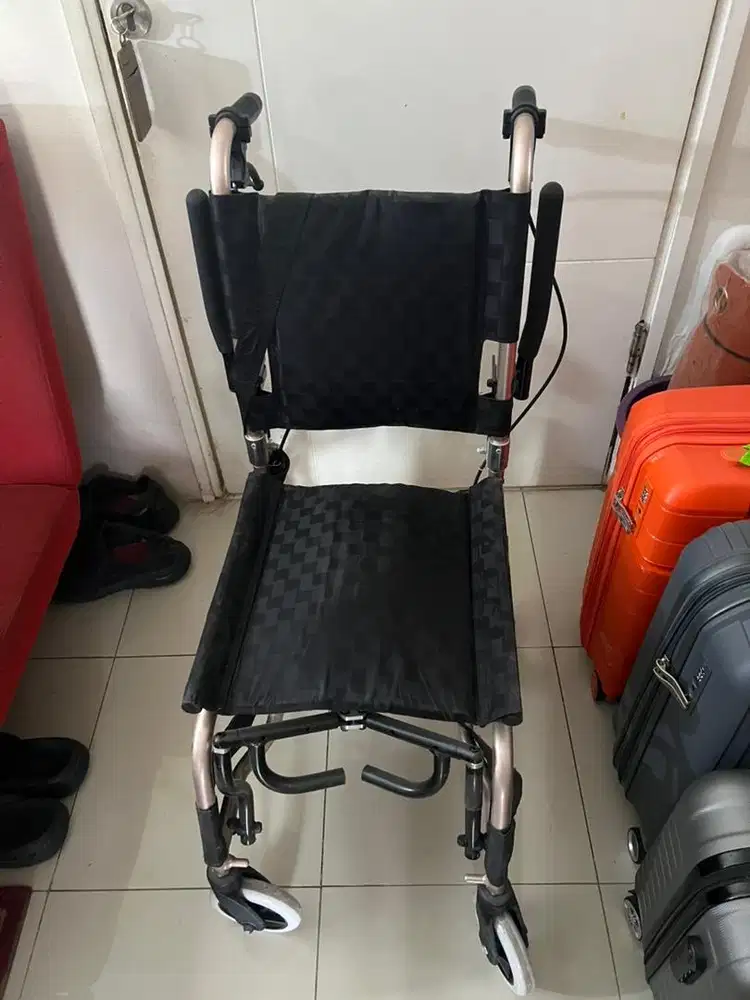 Kursi Roda Travel Siap Pakai