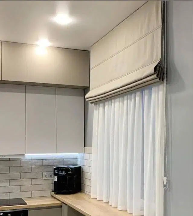 Jual & Pasang Tirai Roller Blind/Vertikal/Venetian/Roman Shades Kantor