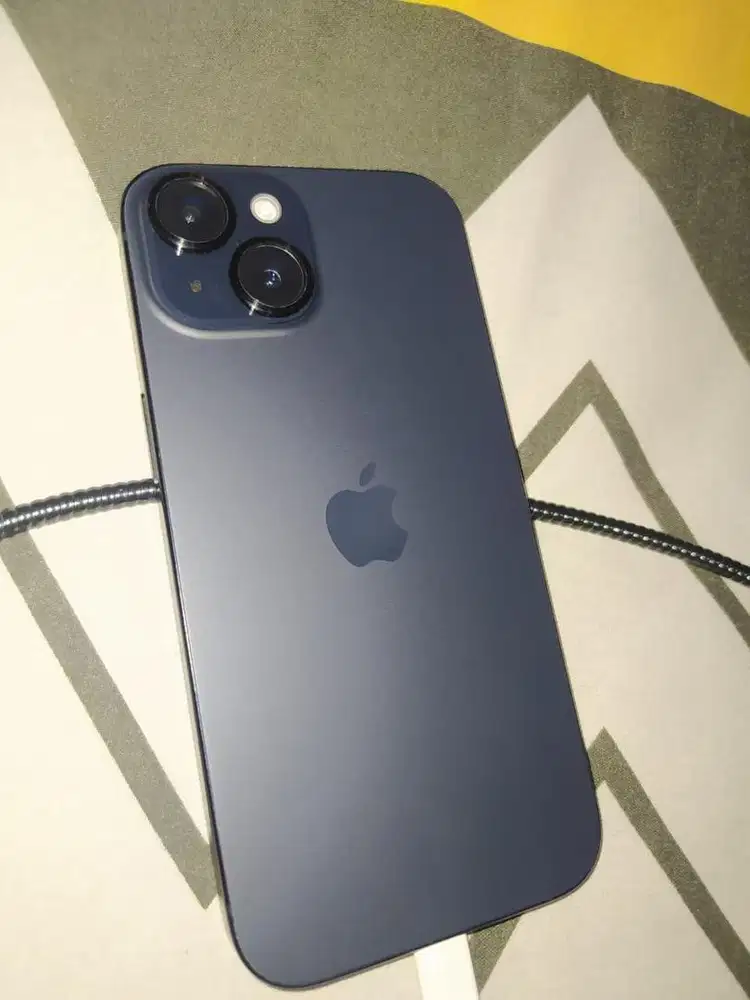 Iphone 15 basic 128 ibox