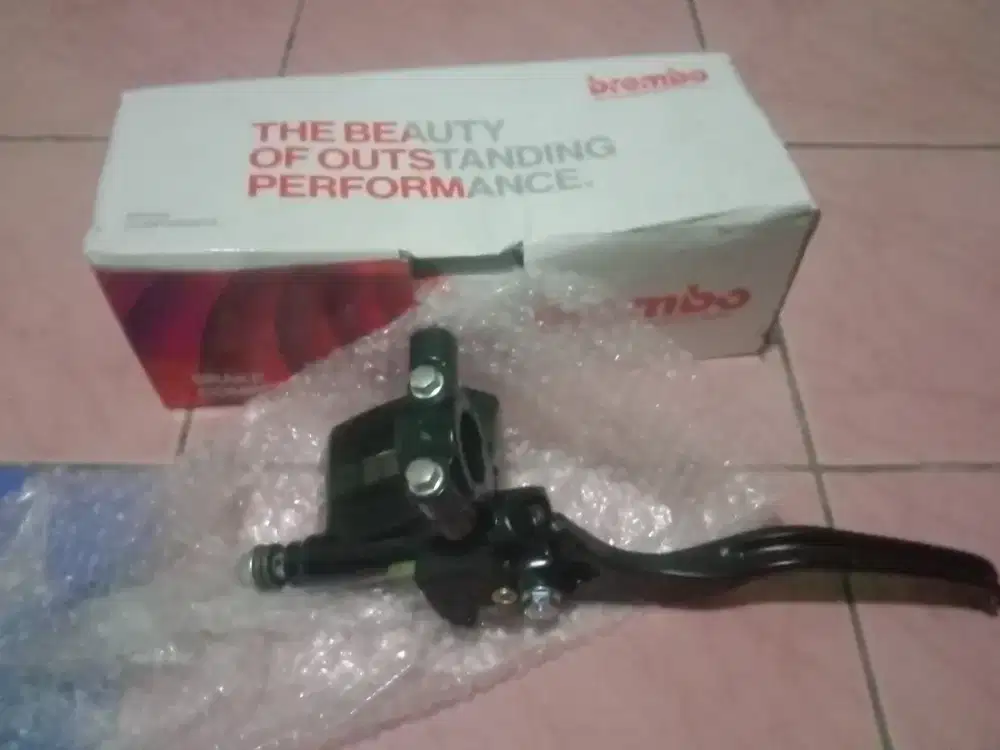 Handle rem kanan Brembo,New New New