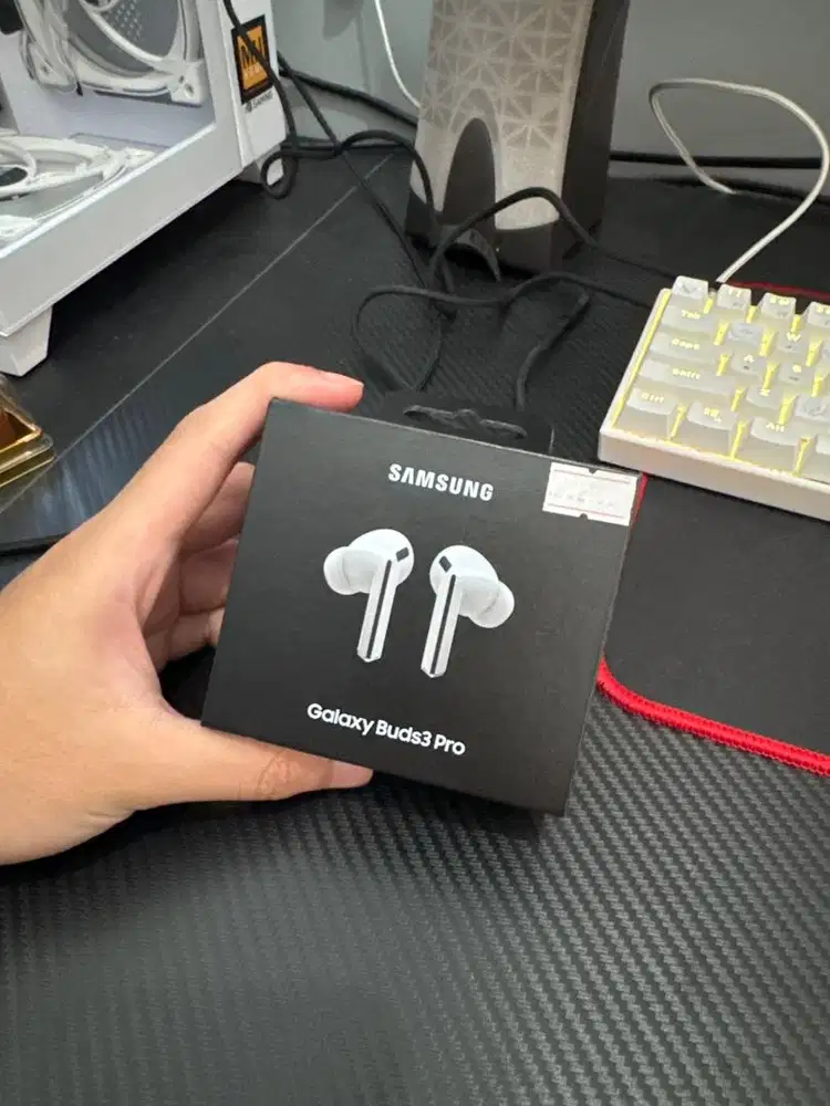SAMSUNG GALAXY BUDS 3 PRO WHITE NEW