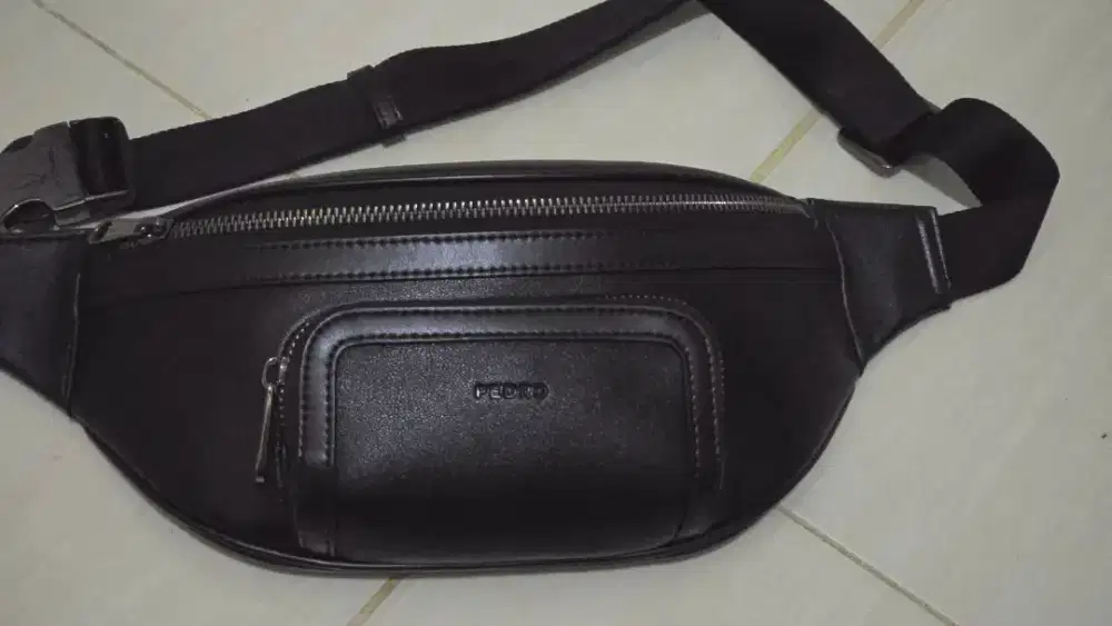 Tas bahu merk pedro ( original pedro beli di palembang icon mall )