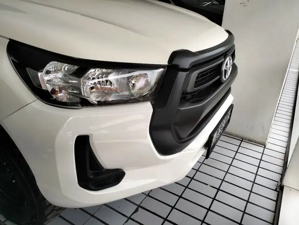 TOYOTA HILUX DOUBLECABIN 2,4 E manual 4x4 THN  2021
