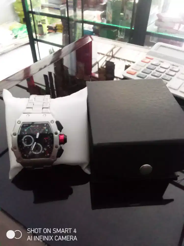 Di jual jam tangan premium Richard Mille (RM) jam tangan syahrono