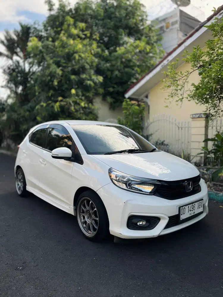 Brio RS CVT AT 2020 Jazz Yaris