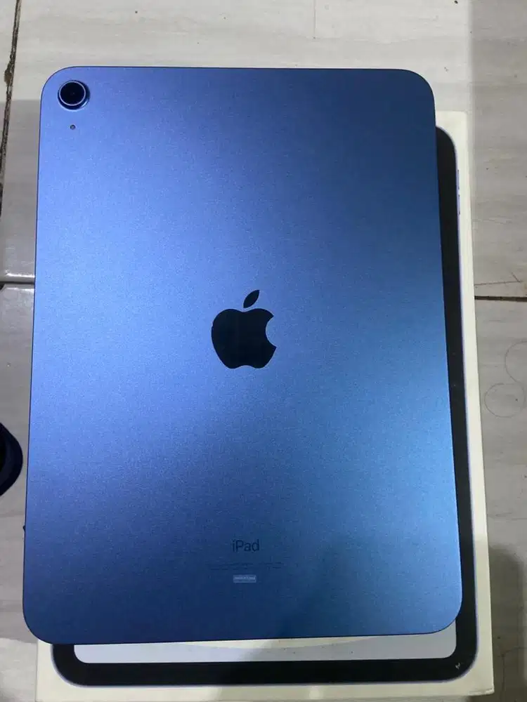 Ipad gen 10 64gb iBox garansi aktif