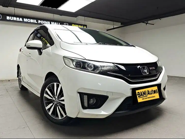 Honda Jazz RS 2015 AT Putih Mutiara Terawat #JER#