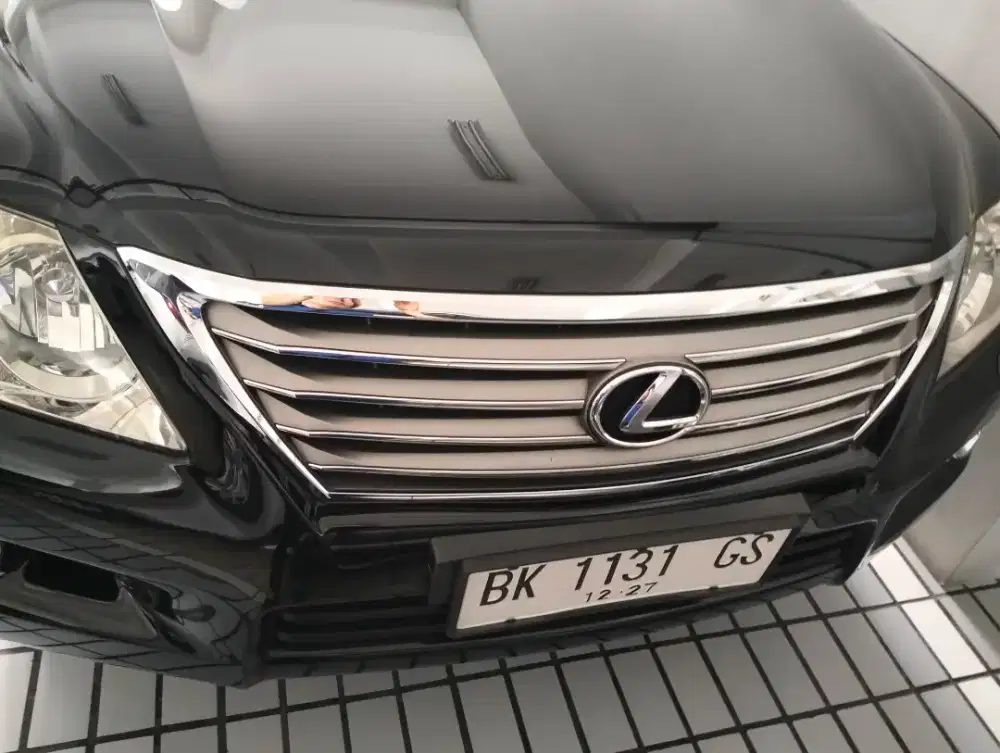 LEXUS LX 5,7 AUTOMATIC THN 2011