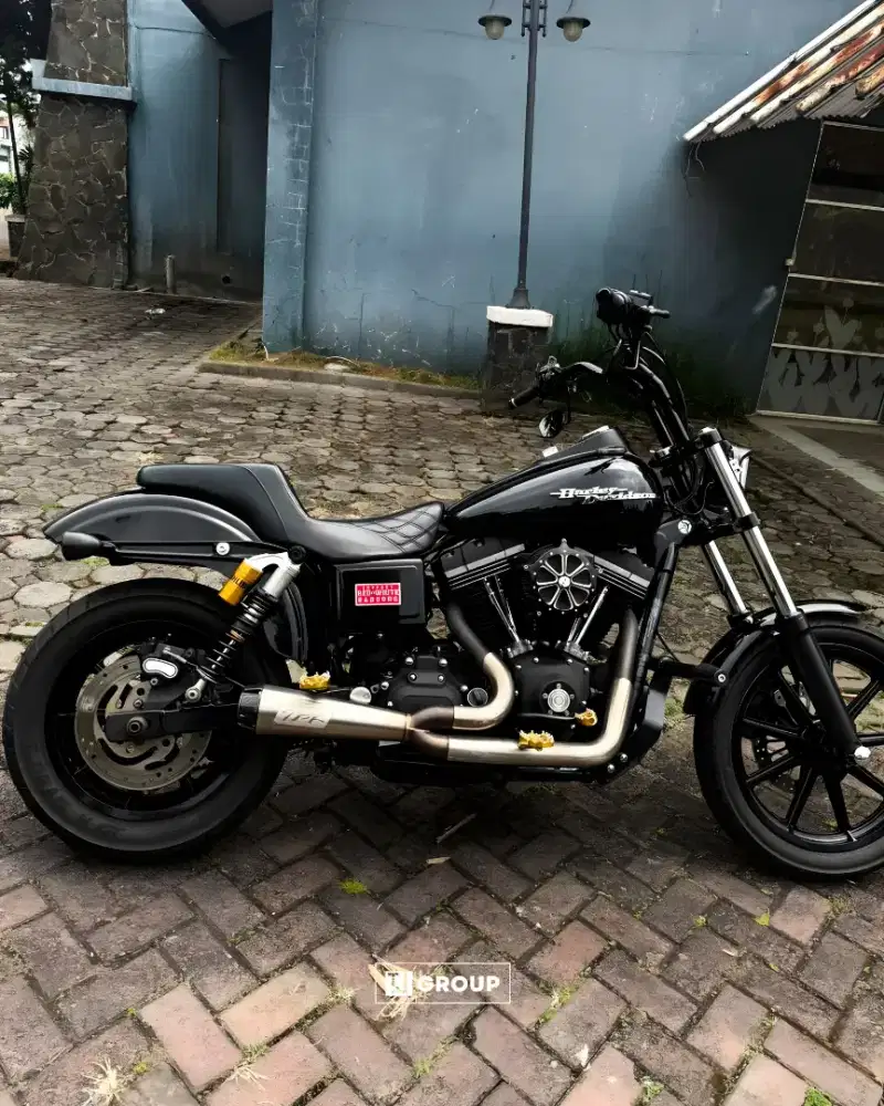 FOR SALE!! Harley-Davidson Dyna Street Bob 2013