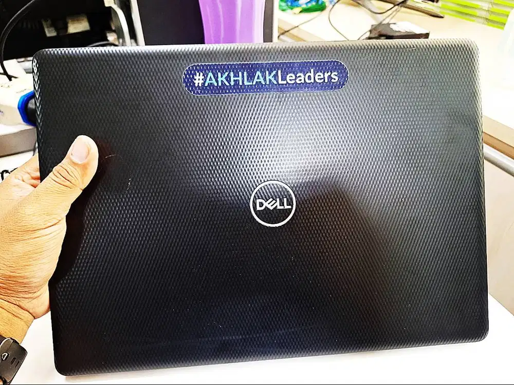 Laptop DELL 14″ FHD Core i3, DUAL STORAGE SSD, RAM BESAR