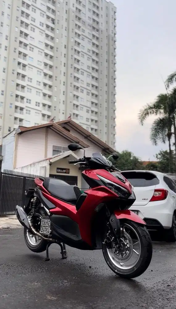 YAMAHA AEROX 2021 red mazda
