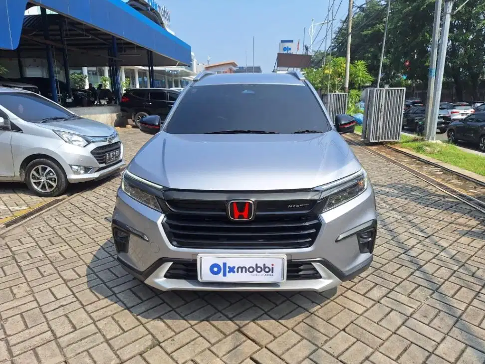 DP MURAH Honda BR-V 1.5 Prestige Bensin-AT 2022 Abu CRKCB