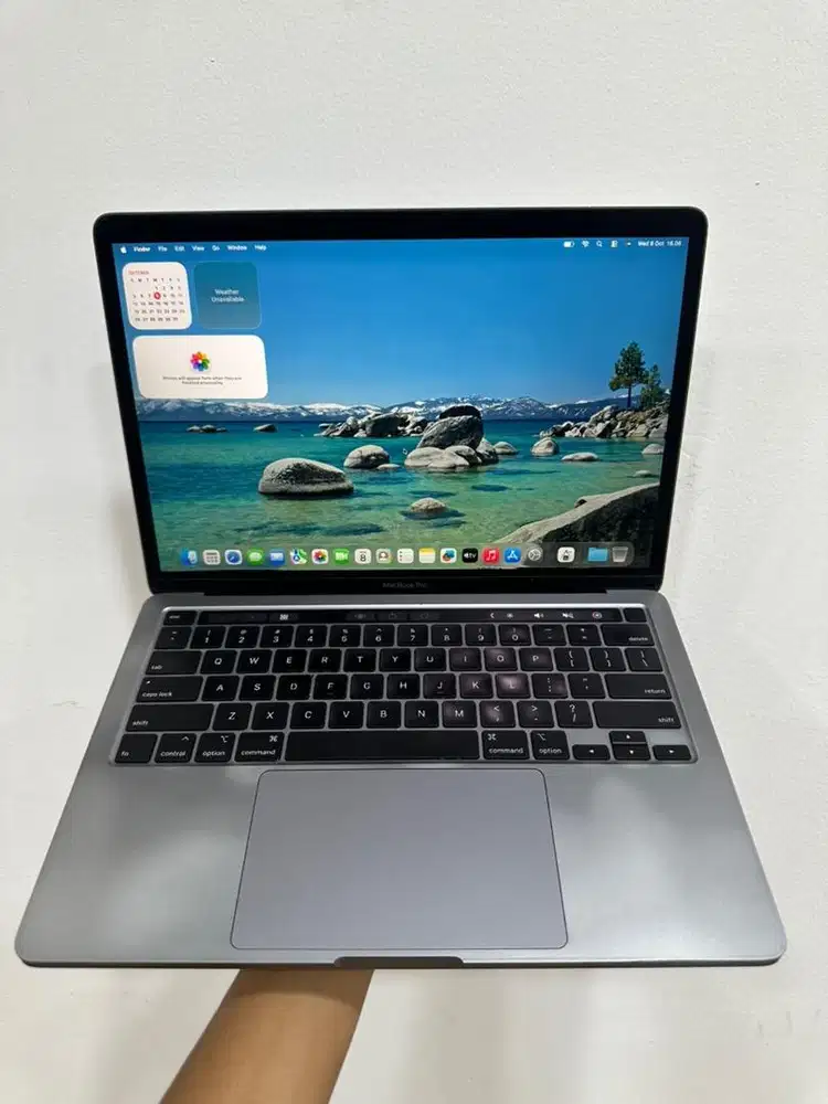 Macbook pro 2020 i5 16GB 512GB murah
