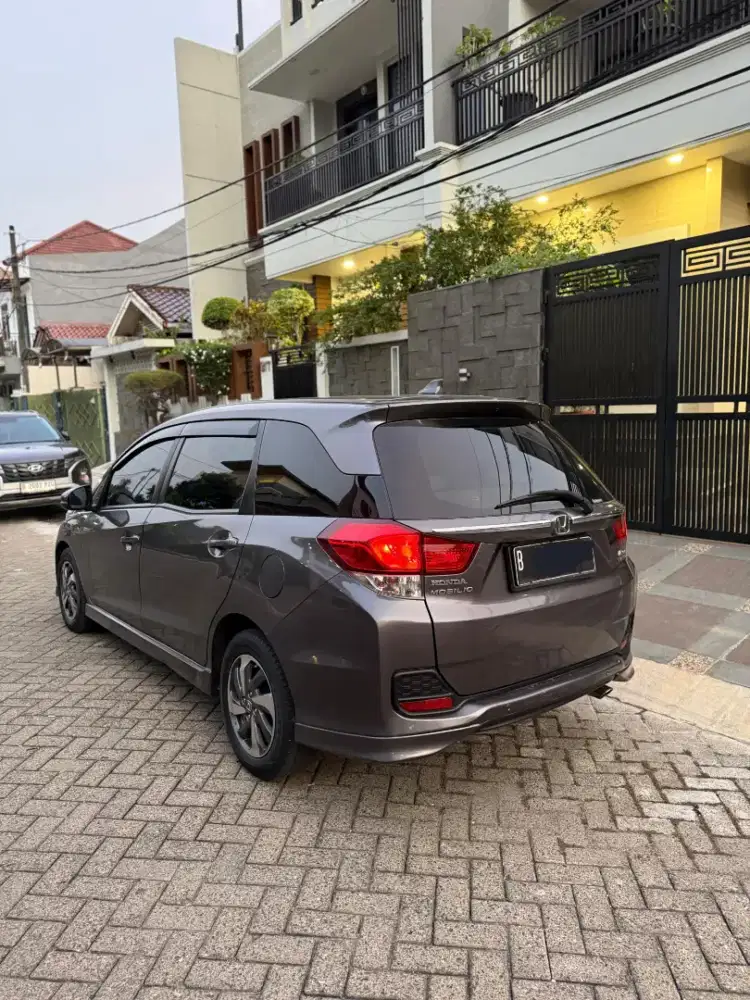 KM 23rb!! Honda Mobilio Last Edition 1.5 E CVT Matic Tahun 2019 Abu2