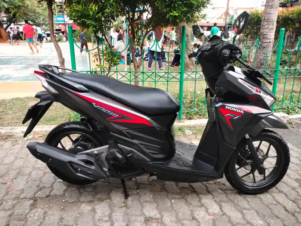 HONDA VARIO FI LED 125 ISS 2016 pajak panjang/B.dki