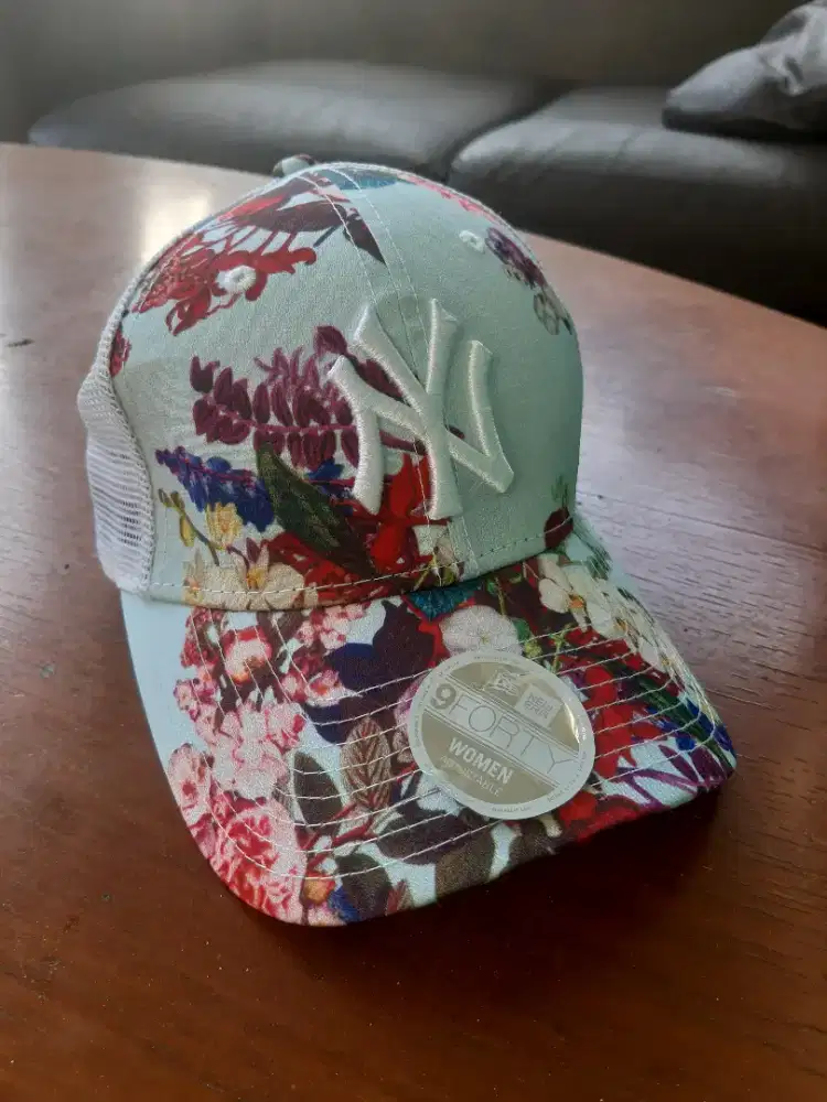 # NYC New Era  Floral  Women's Caps -