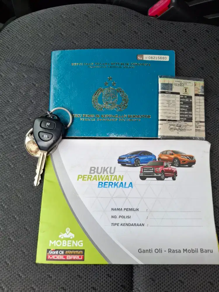 Toyota Yaris 2010 Bensin