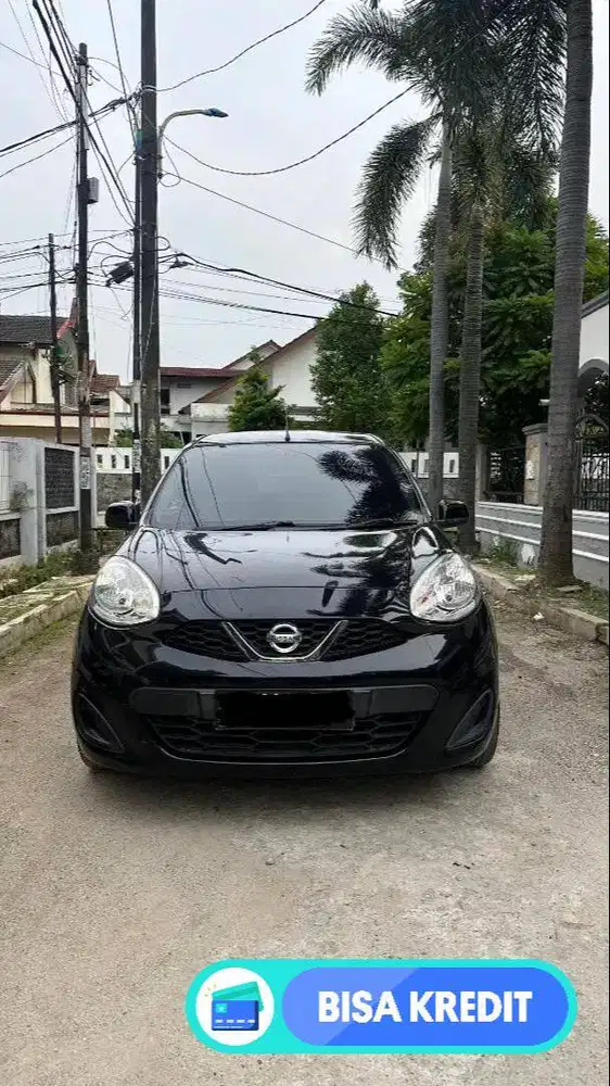 Nissan March 2016