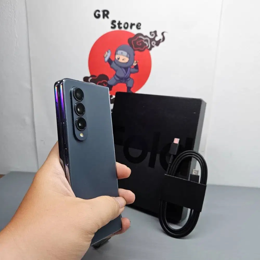 Samsung Galaxy Z Fold 4 12/512 Fullset