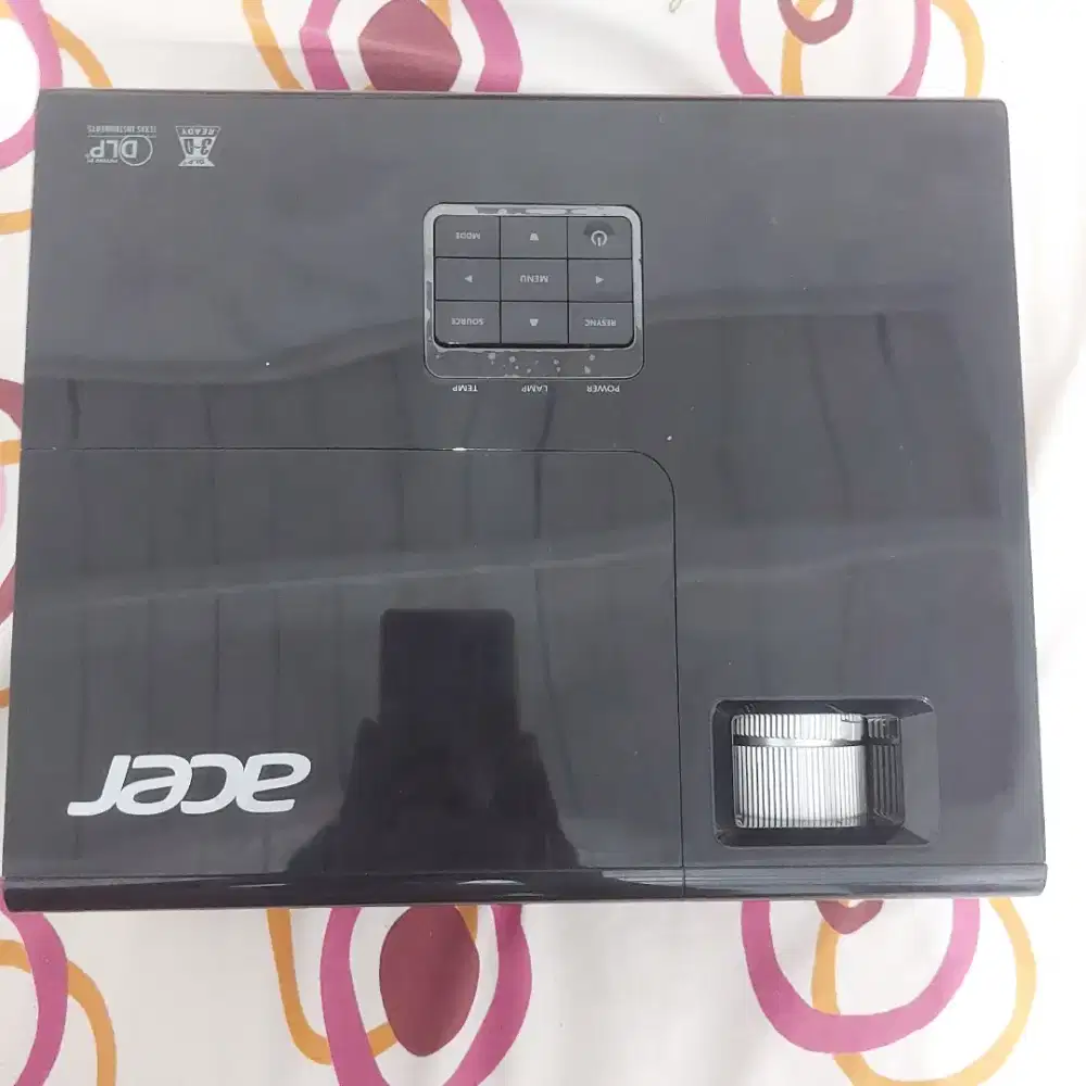 Projector Proyektor Acer X1173G