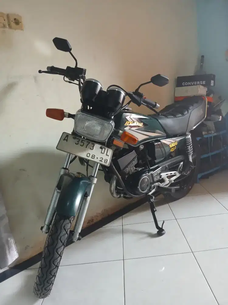 Dijual mtr rx king taun 2002,ss danbpkb komplit dan hidup