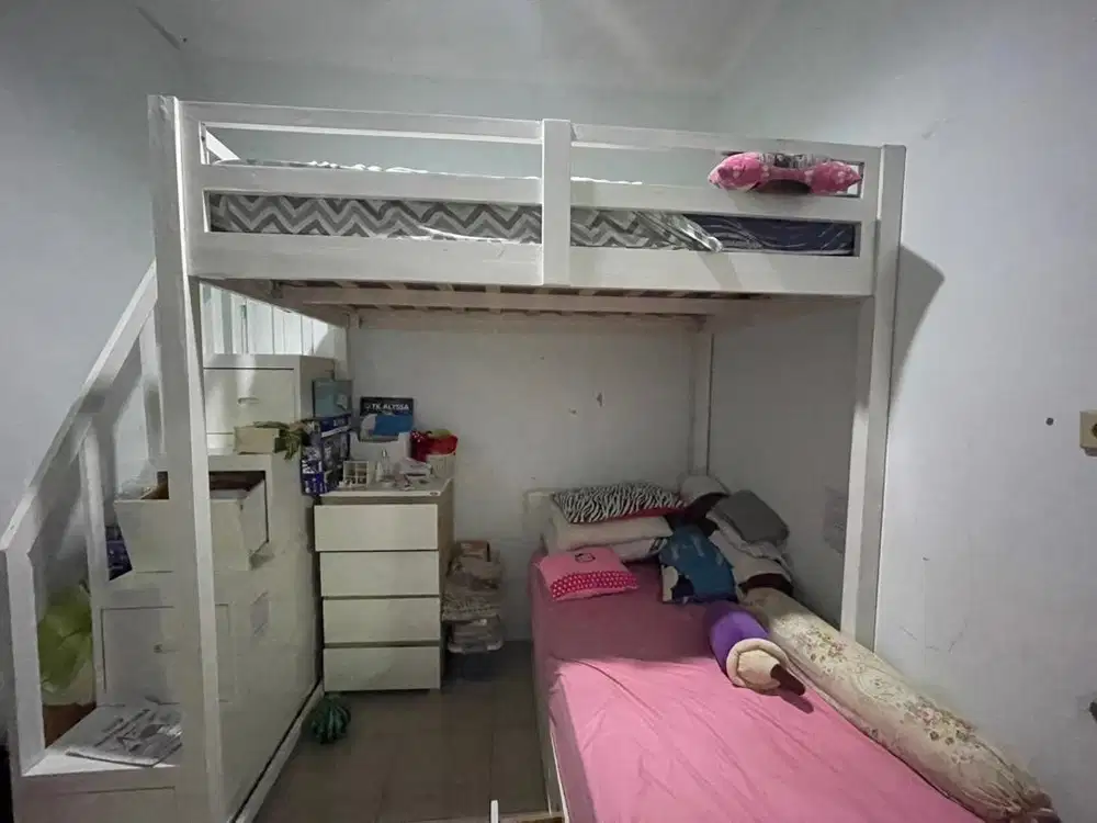 Kasur tingkat kayu jati
