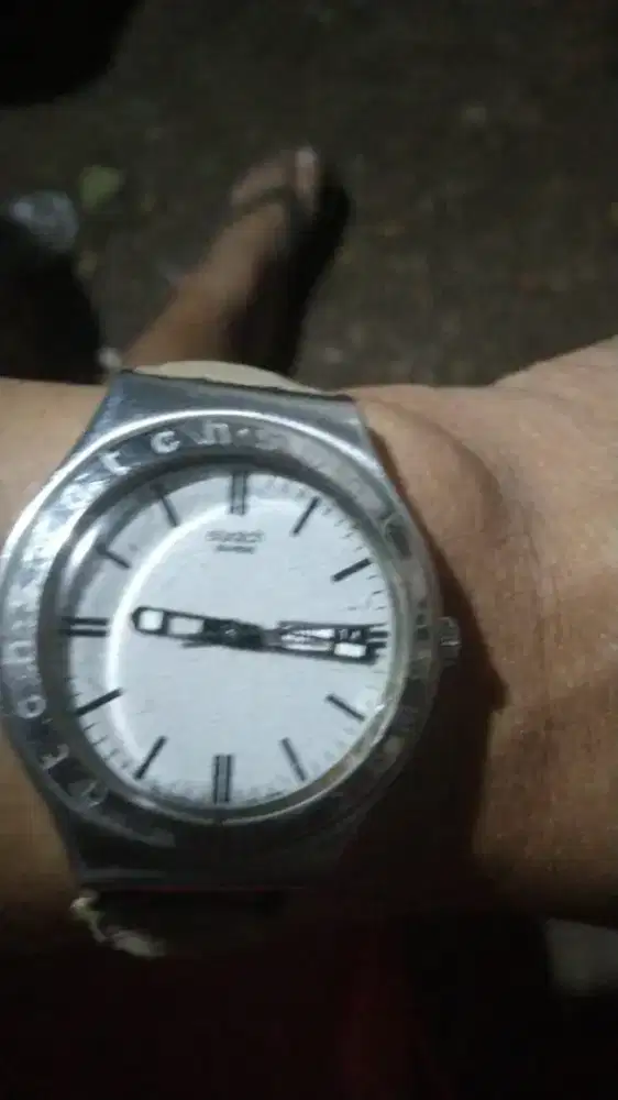 Swatch ironi day date