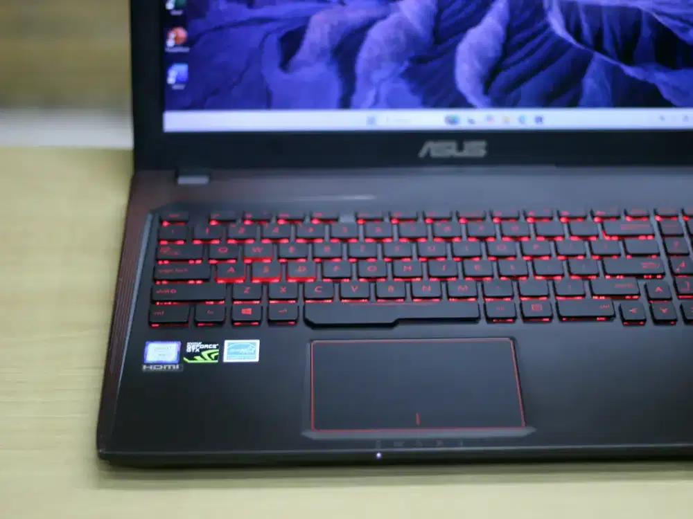 Asus GL553VD Murmer / gaming
