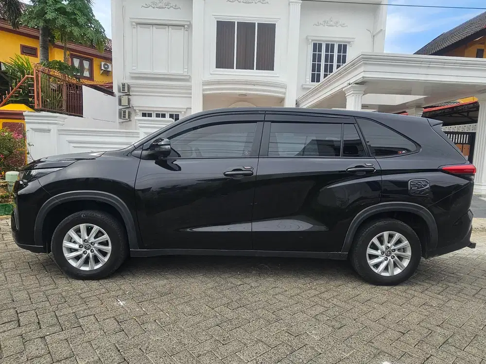 Innova Zenix G 2023 Matic