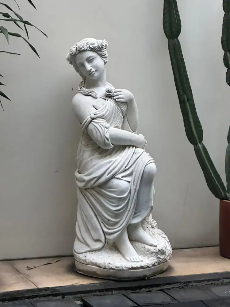 Patung Antik Marble