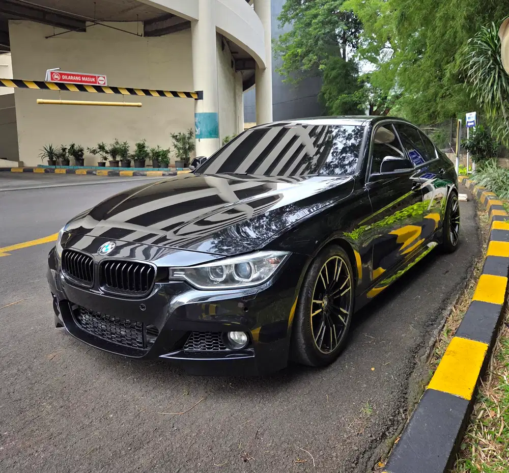( CASH ! PAKET GANTENG ) BMW 320i F30 2013