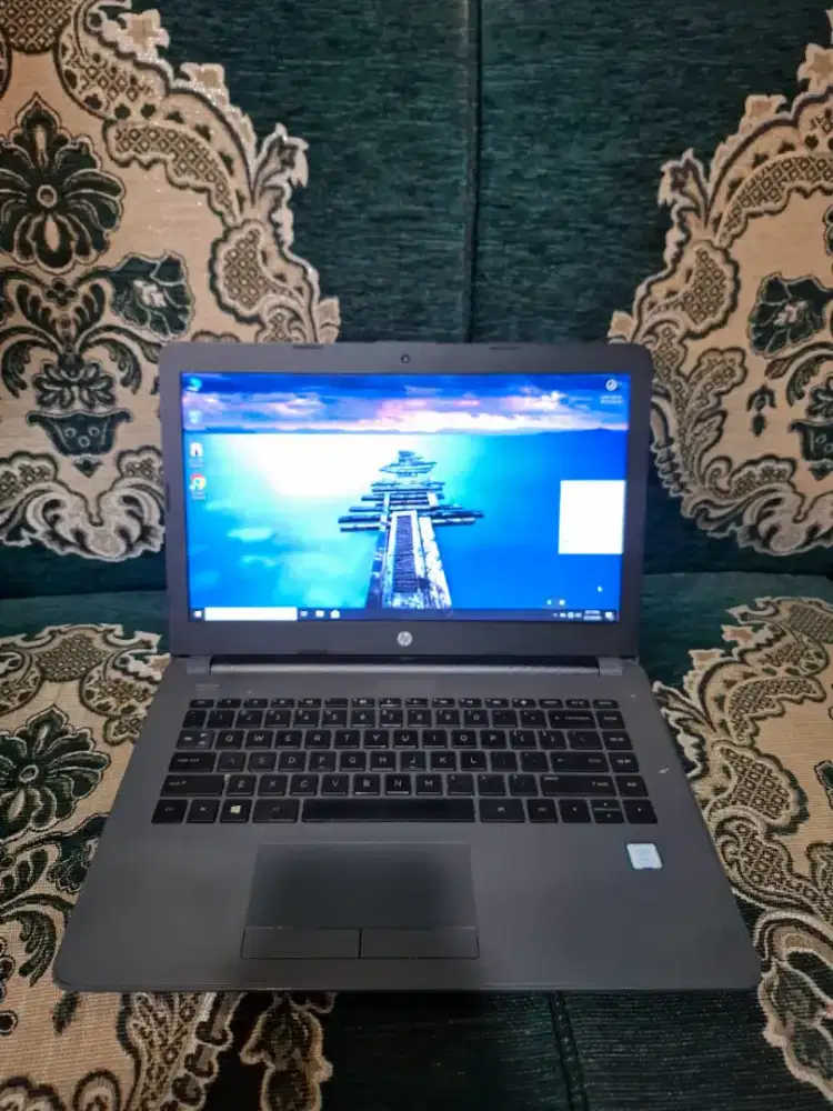 Laptop Hp 240 G6
