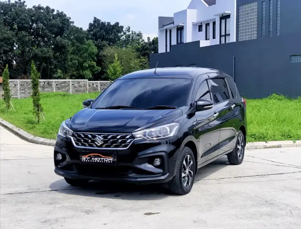 Dp.15jt Suzuki Ertiga Hybrid AT 2022
