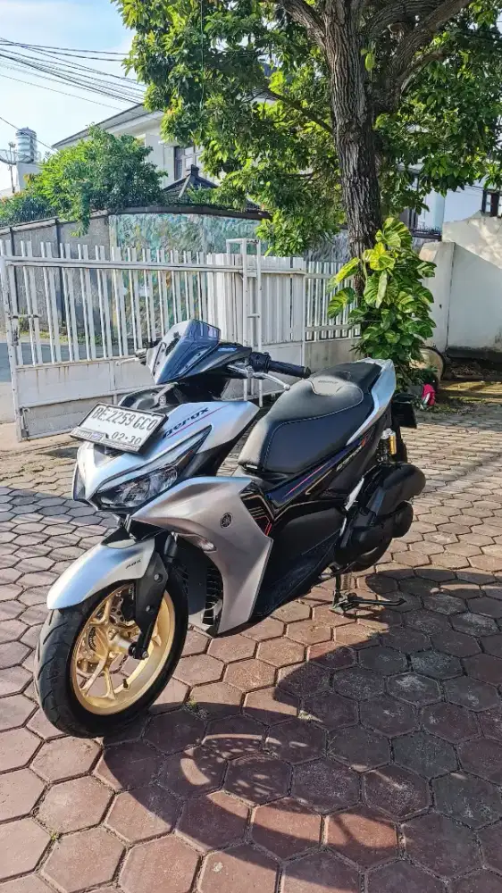 Aerox ABS Connected Nik 2024
Registrasi 2025
 KM 3000 Perak