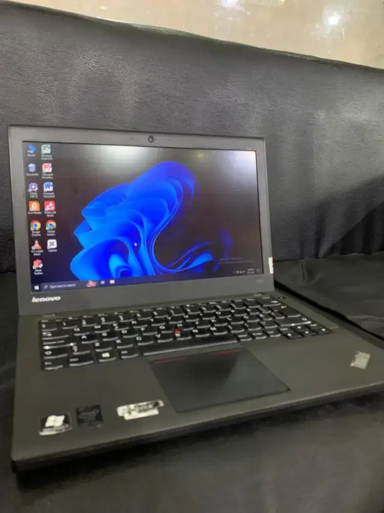 Lenovo Thinkpad X240 Core i5 (13inch)Ram4Gb/Ssd128Gb